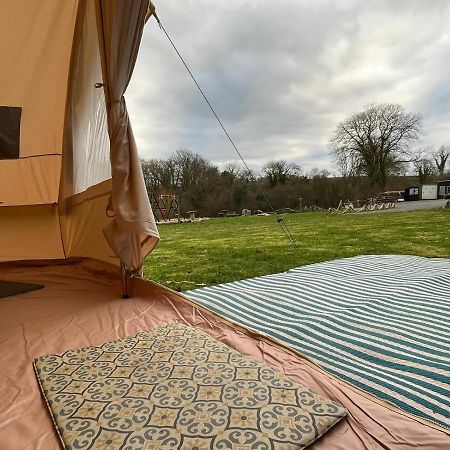1 Glamping Tent With Kitchen & Electric On Small Family Campsite, No Bedding Supplied Narberth Exteriör bild
